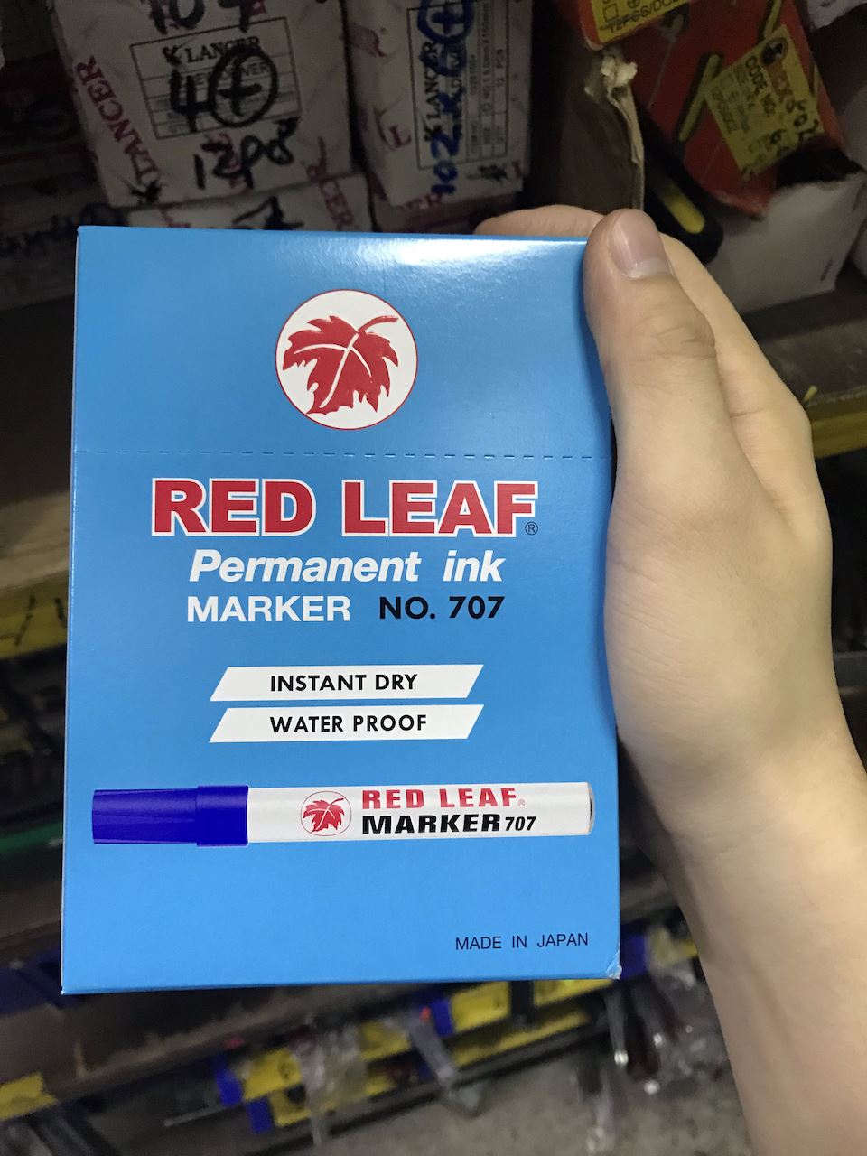 Red Leaf Permanent Marker | Model : MK-R707-