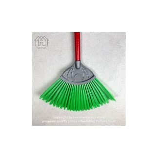 NYLON BROOM W/HANDDLE 3.5FT (SOFT)