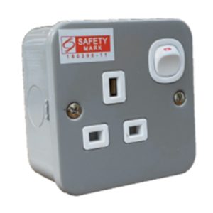 BRITZ 1 GANG METAL SWITCH SOCKET 13A BR-MCE113A