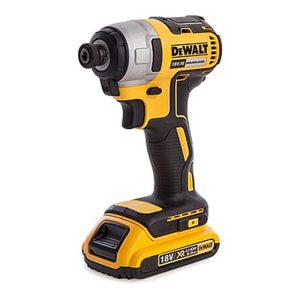 DEWALT 18V 2X2.0AH LI-ION ½’’ IMPACT WRENCH DCF880D2