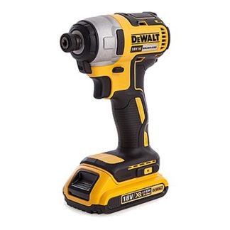 DEWALT 18V 2X2.0AH LI-ION ½’’ IMPACT WRENCH DCF880D2