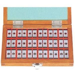 MITUTOYO SERIES 313 3 WIRE THREAD MEASURING SET