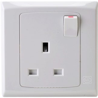 MK 1 GANG SWITCH SOCKET S2757