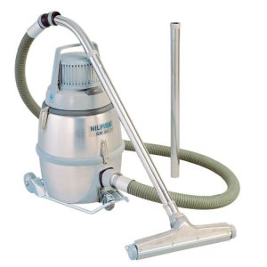 NILFISK VACUUM CLEANER GM80 1200W C/W STANDARD ACCESSORIES